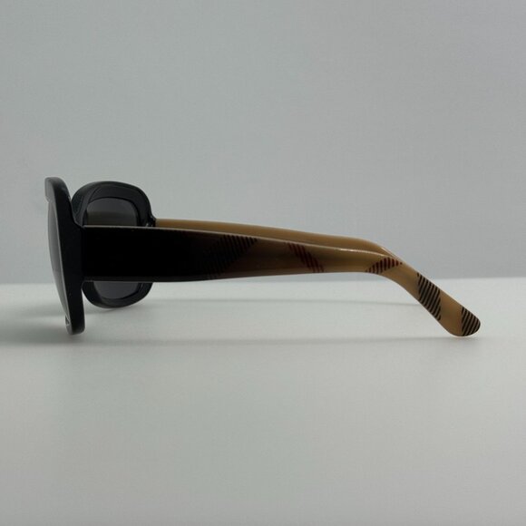 Burberry Sunglasses B 4074 3001/87 Italy 58-15-130 main image 4